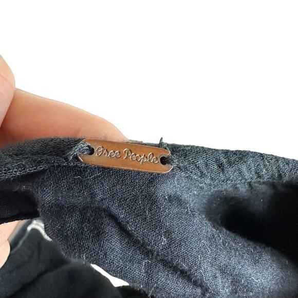 FREE PEOPLE Austin Black White Floral Embroidered Shift Mini Dress Boho Chic - Picture 5 of 7